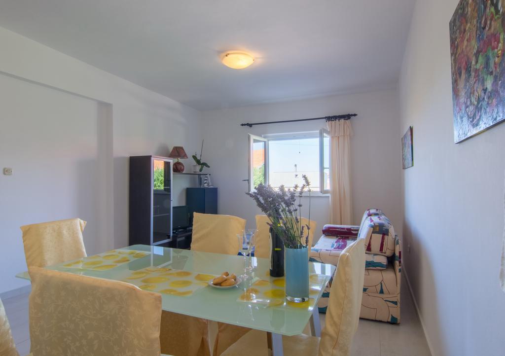 Apartment Tim Zadar Exterior photo